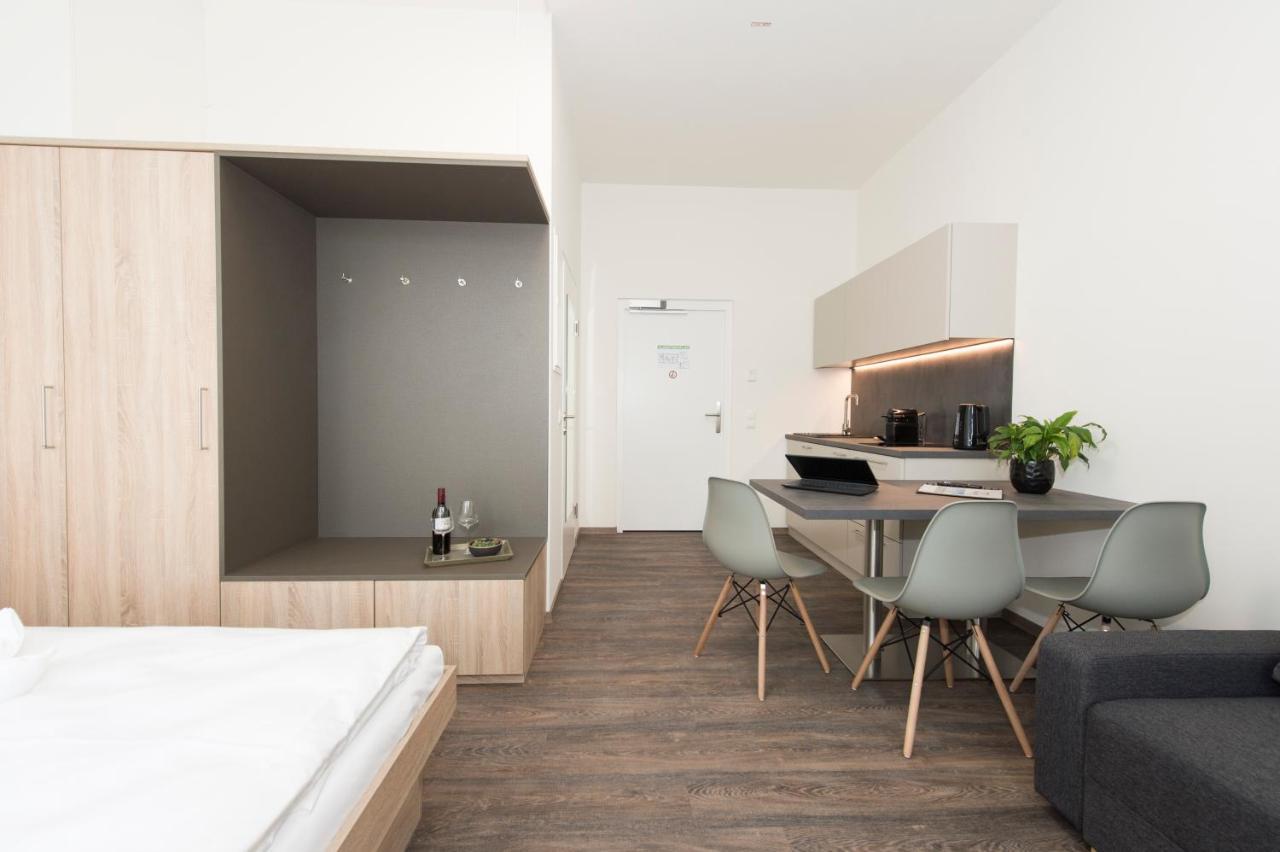 Tt-Rooms - Kontaktlos Mit Self Check-In I Free Parking Graz Bagian luar foto
