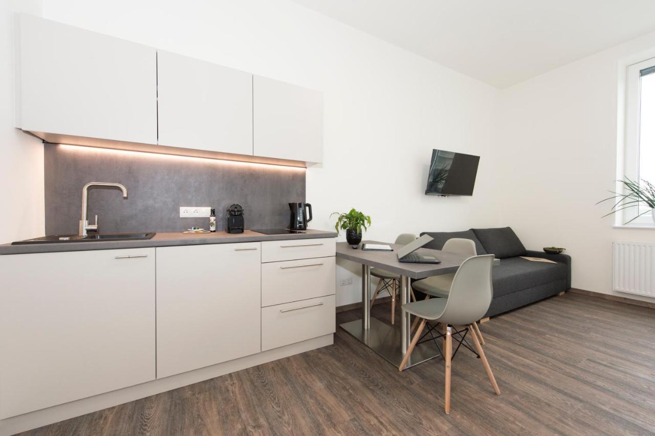Tt-Rooms - Kontaktlos Mit Self Check-In I Free Parking Graz Bagian luar foto