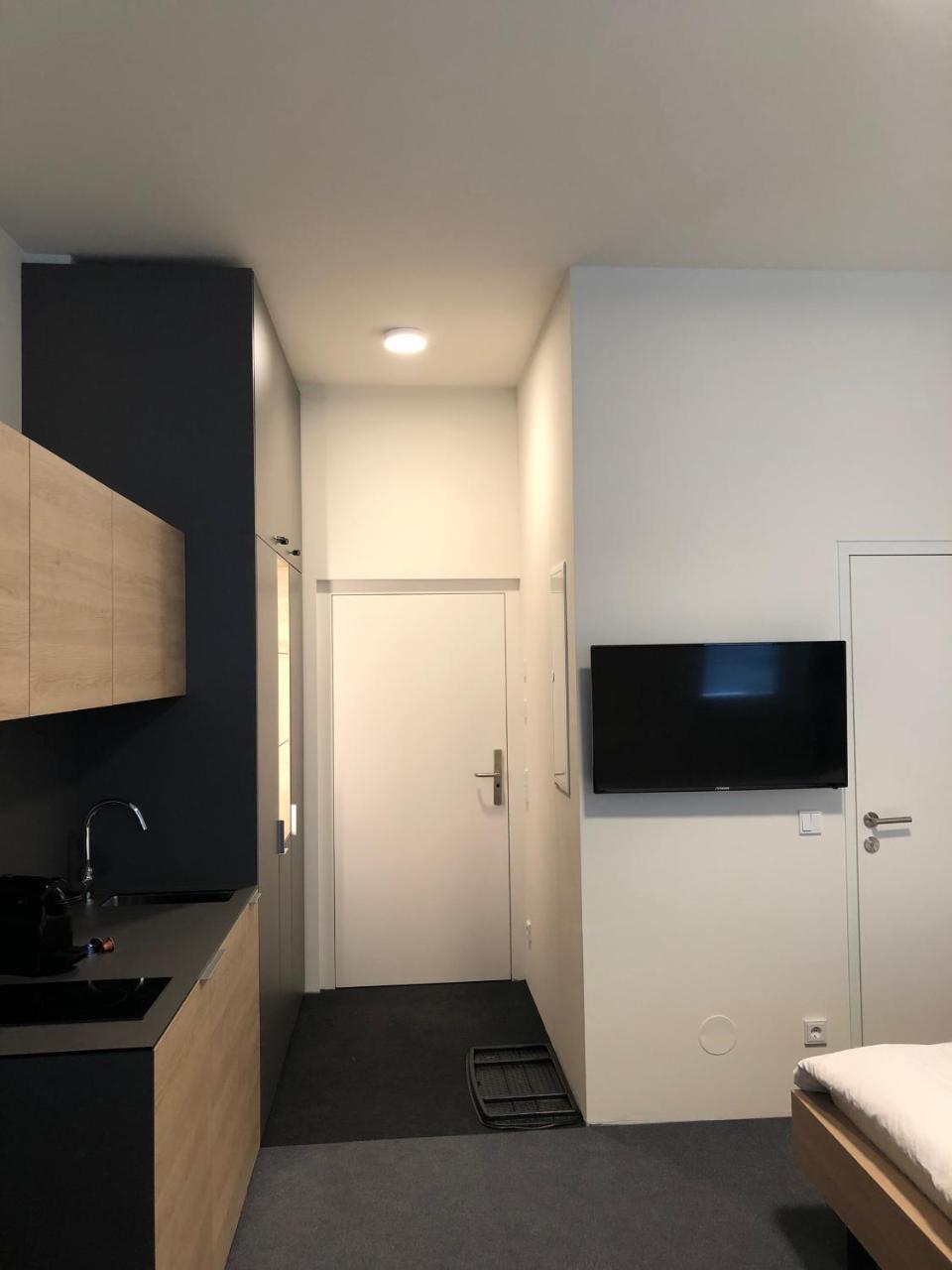 Tt-Rooms - Kontaktlos Mit Self Check-In I Free Parking Graz Bagian luar foto