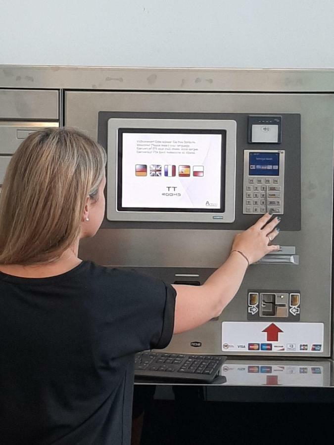 Tt-Rooms - Kontaktlos Mit Self Check-In I Free Parking Graz Bagian luar foto
